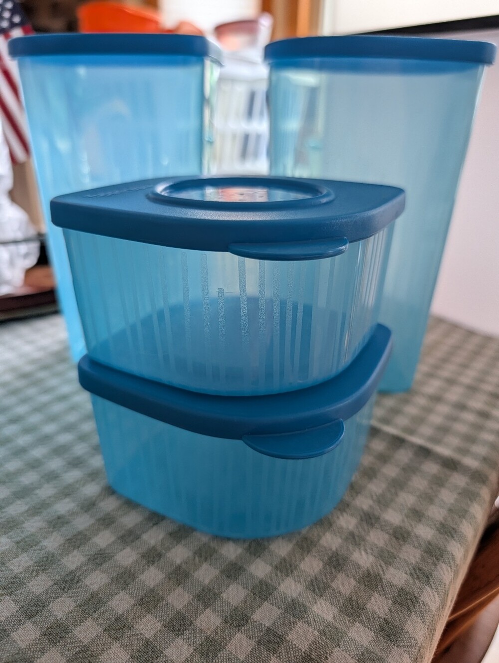 Tupperware Blue Storage Containers 5 Piece NEW